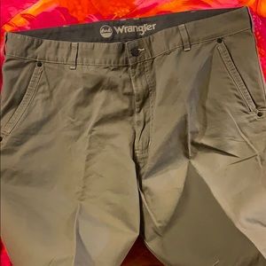 Wrangler outdoor series pants